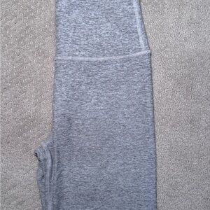 Beyond Yoga light Gray Bike Shorts
